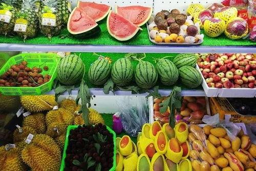 哈密瓜水果店多少钱一斤今日价格,一斤多少钱，新鲜上市优惠中