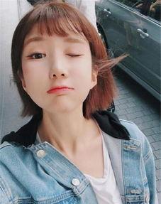 抖音女明星网红芳,从网红到明星的蜕变之路”