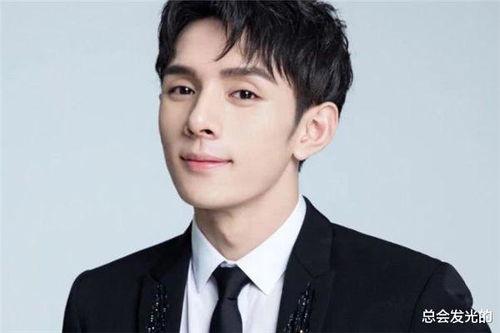 明星网红几个亿是谁,几个亿粉丝背后的明星网红是谁？