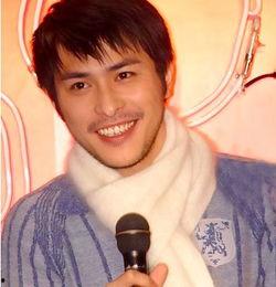 女性变男性的明星网红,揭秘从女性到男性明星网红的蜕变之路