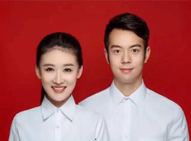 白衬衫登记照明星网红,光影中的时尚传奇