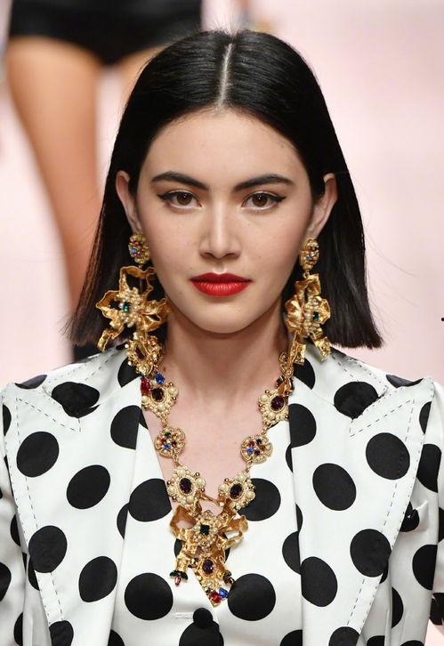 女明星网红泰国佛牌,女明星网红的神秘魅力揭秘