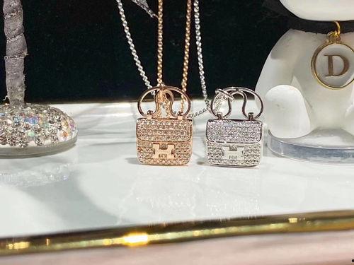 女明星网红同款项链,女明星与网红的时尚链结