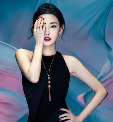 姓童的女明星网红,网红童姓女明星的璀璨星途