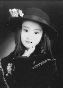 金发男明星网红照片大全,金发男明星网红风采集锦