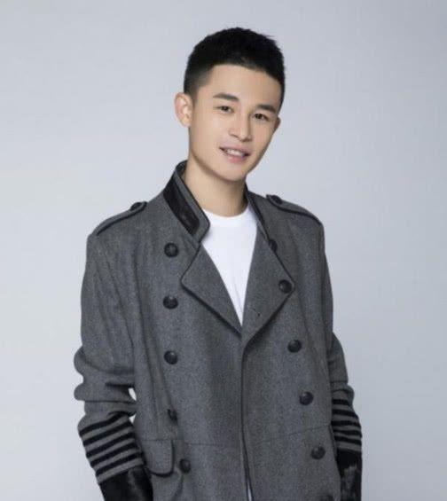 许华升歌手明星网红,跨界明星、歌手、网红的多面人生