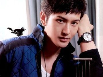 暴雨后捐款的明星网红,共筑家园温暖力量