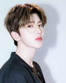 青鹰传媒明星网红经纪,打造明星网红经纪新纪元