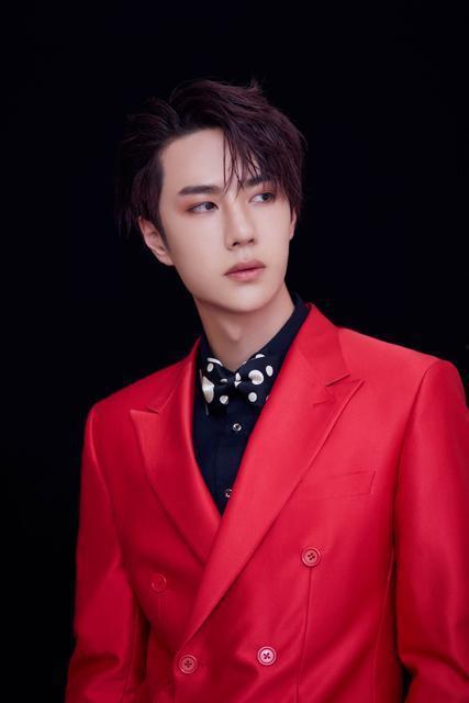 明星网红官宣照图片,甜蜜瞬间定格时光