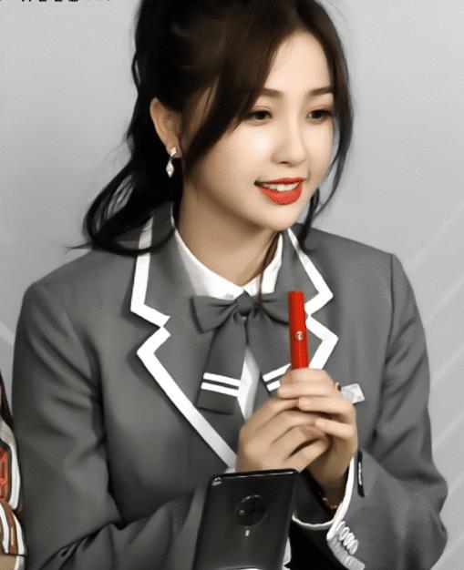 明星网红全品类直播间,明星网红带货盛宴，尽享购物狂欢时光