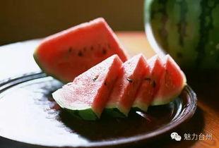 今日立秋吃瓜视频,一起品味秋季第一瓜