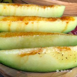 今日午餐蜜瓜好吃吗图片,甜蜜滋味，回味无穷