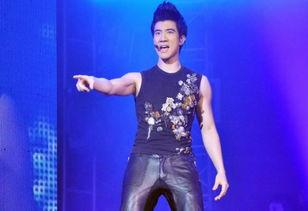 明星网红卖ccd直播间,明星带货助力CCD产品火爆