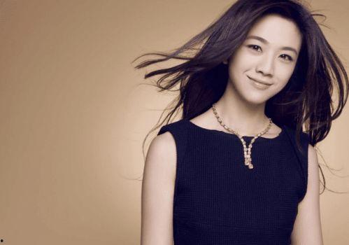 盘点各个明星网红丝袜视频,盘点明星网红们的时尚秀场