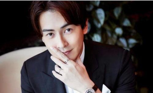 鹅蛋脸男明星网红,网红界的颜值担当”