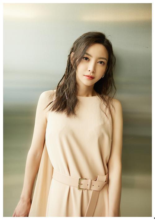 女明星网红合拍视频大全,时尚潮流与娱乐风采尽收眼底