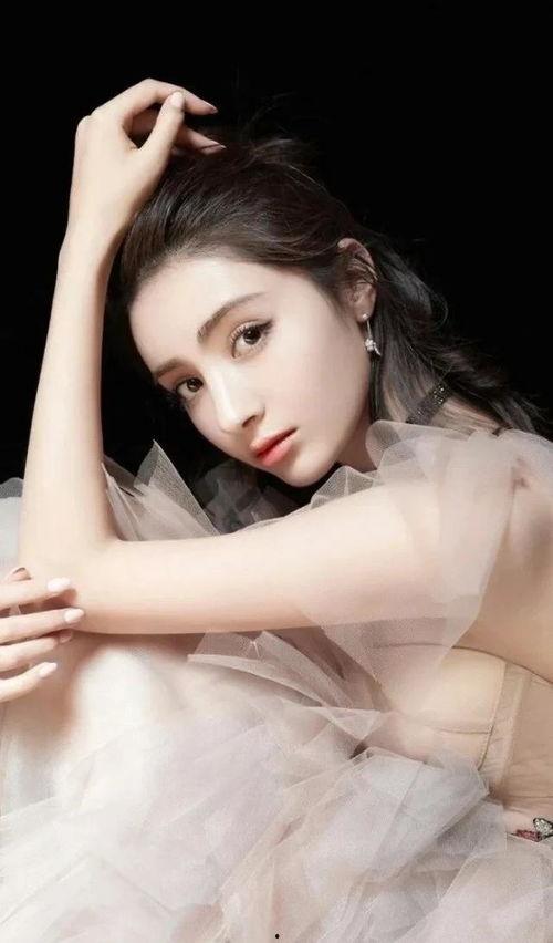 明星网红去新疆了吗现在,探寻丝路魅力之旅