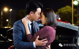 姐弟恋的明星网红,甜蜜碰撞与话题热议